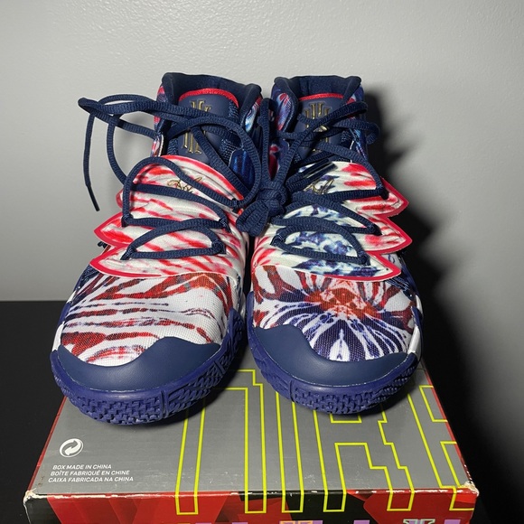 Nike Kyrie Kybird S2 Men's Size 6Y Shoes CQ9323